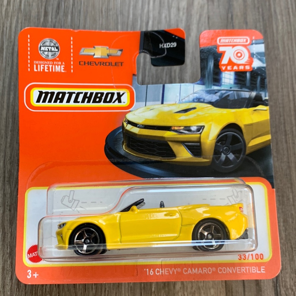 Matchbox 2016 Chevy Camaro Convertible Yellow Sports Car Mattel MBX Chevrolet 🆕